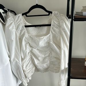 White crinkle top